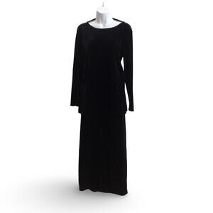 Nina Charles Velvet Outfit